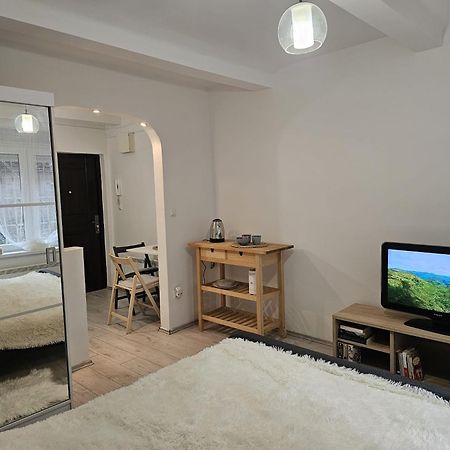 Studio Apartment Gigi Zagabria Esterno foto