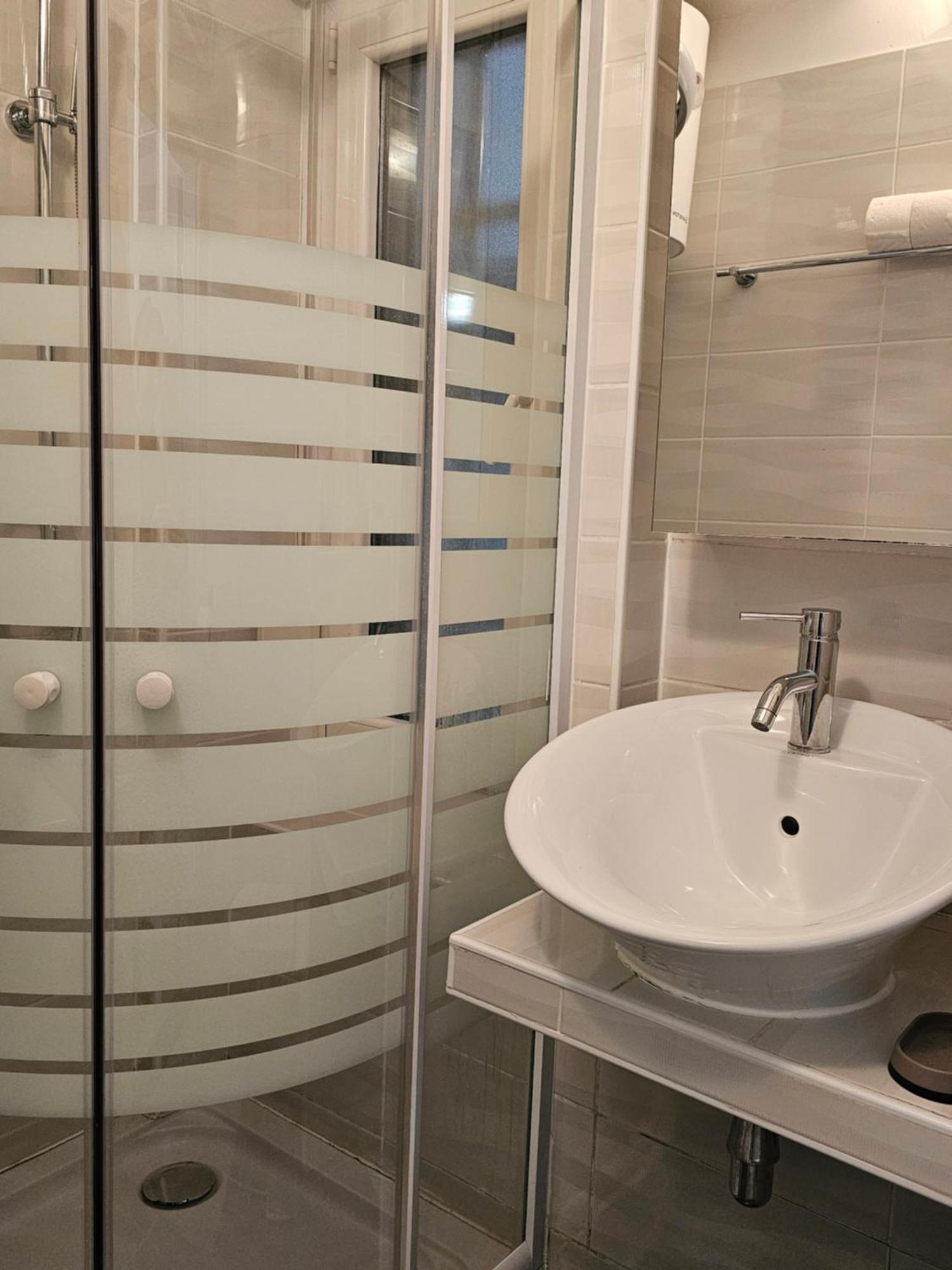 Studio Apartment Gigi Zagabria Esterno foto