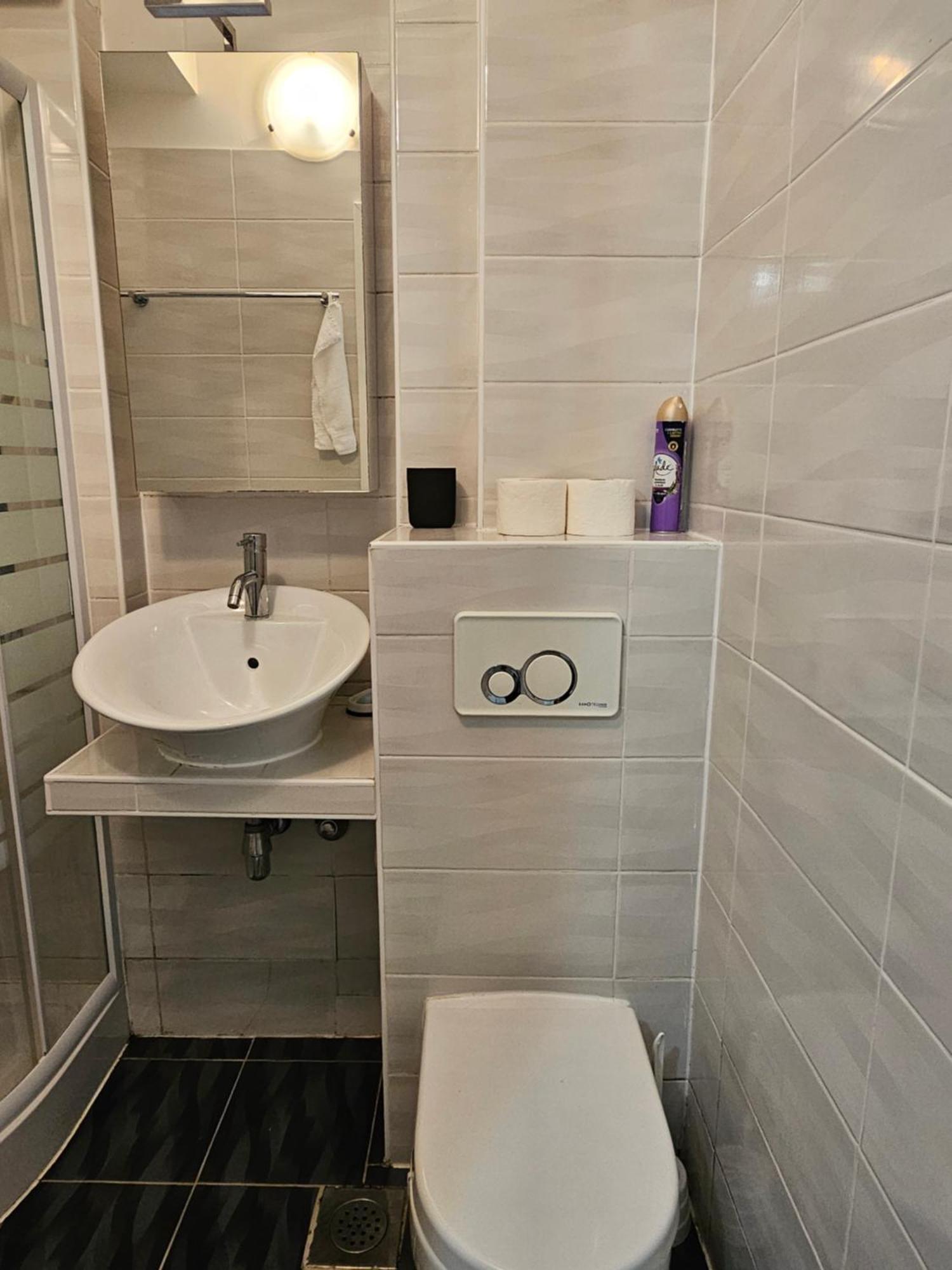 Studio Apartment Gigi Zagabria Esterno foto
