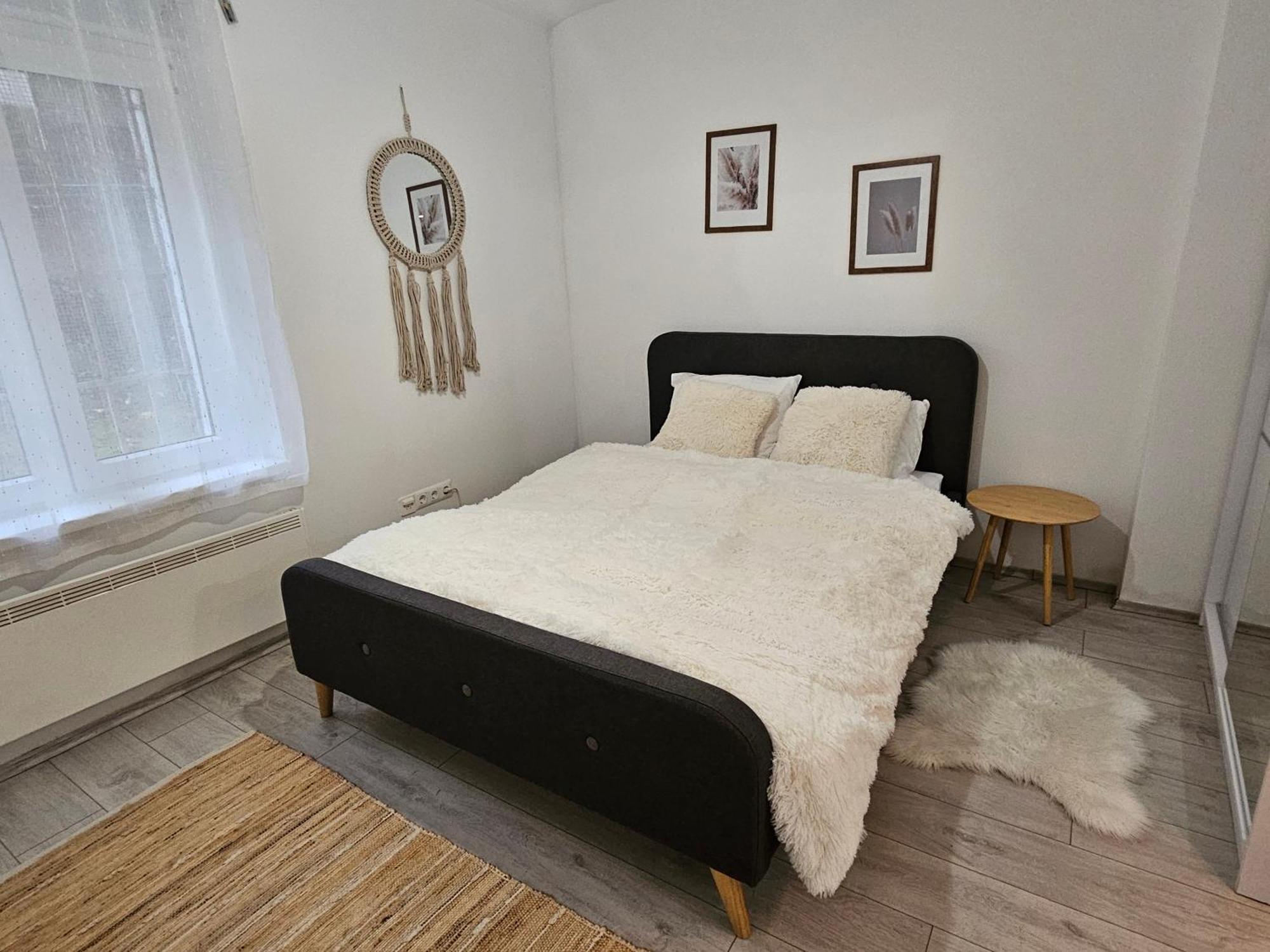 Studio Apartment Gigi Zagabria Esterno foto