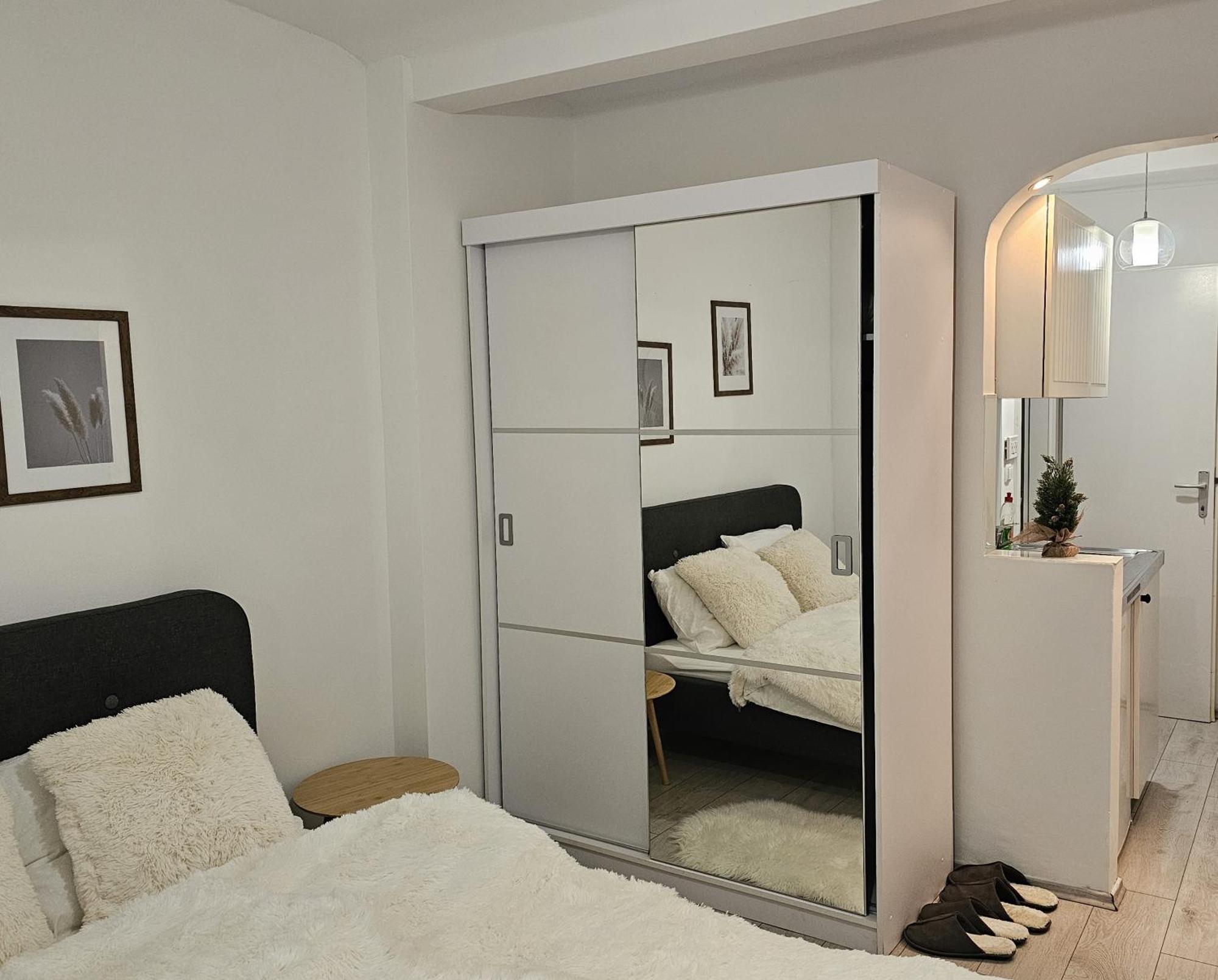 Studio Apartment Gigi Zagabria Esterno foto