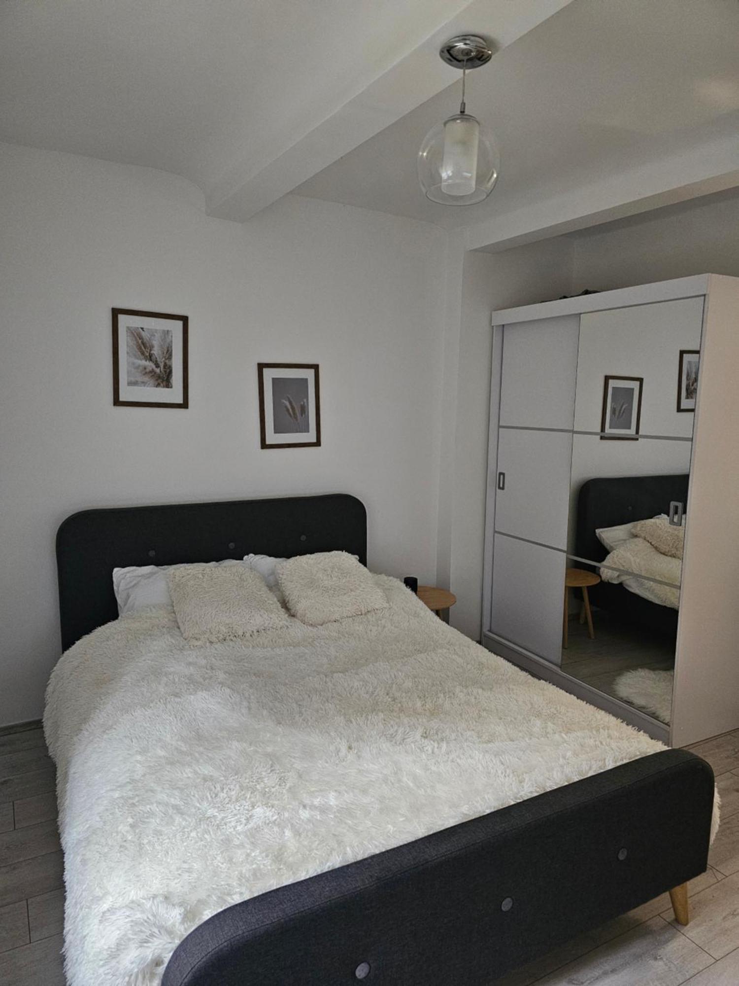 Studio Apartment Gigi Zagabria Esterno foto